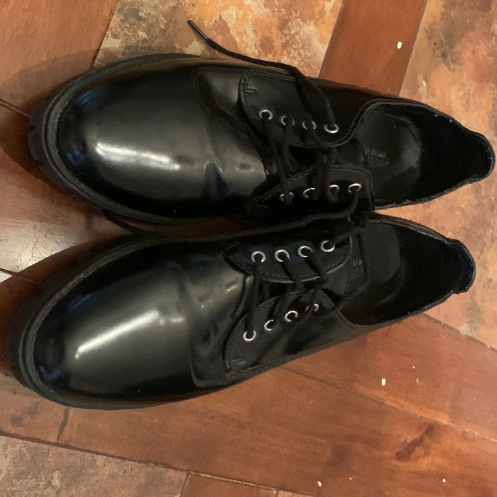 Mossimo shoes